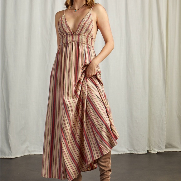 Urban Breeze - Beautiful Stripe Maxi Dress - Picture 1 of 10